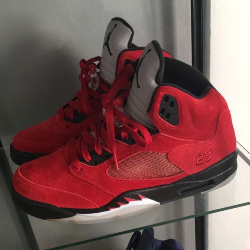 Meet your Posher, Tyler